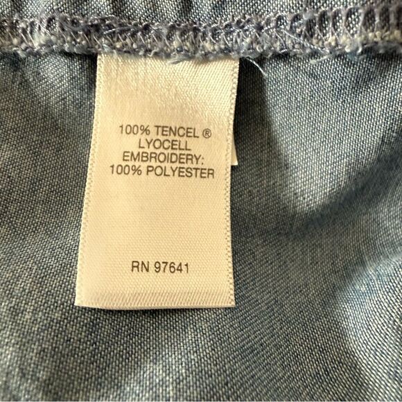 J Jill Denim Chambray Top Womens Sz XL Blue Embroidered Long Sleeve Peasant Boho - Picture 8 of 11